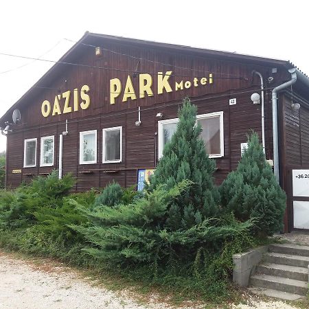Oazis Park Motel Ráckeve Esterno foto